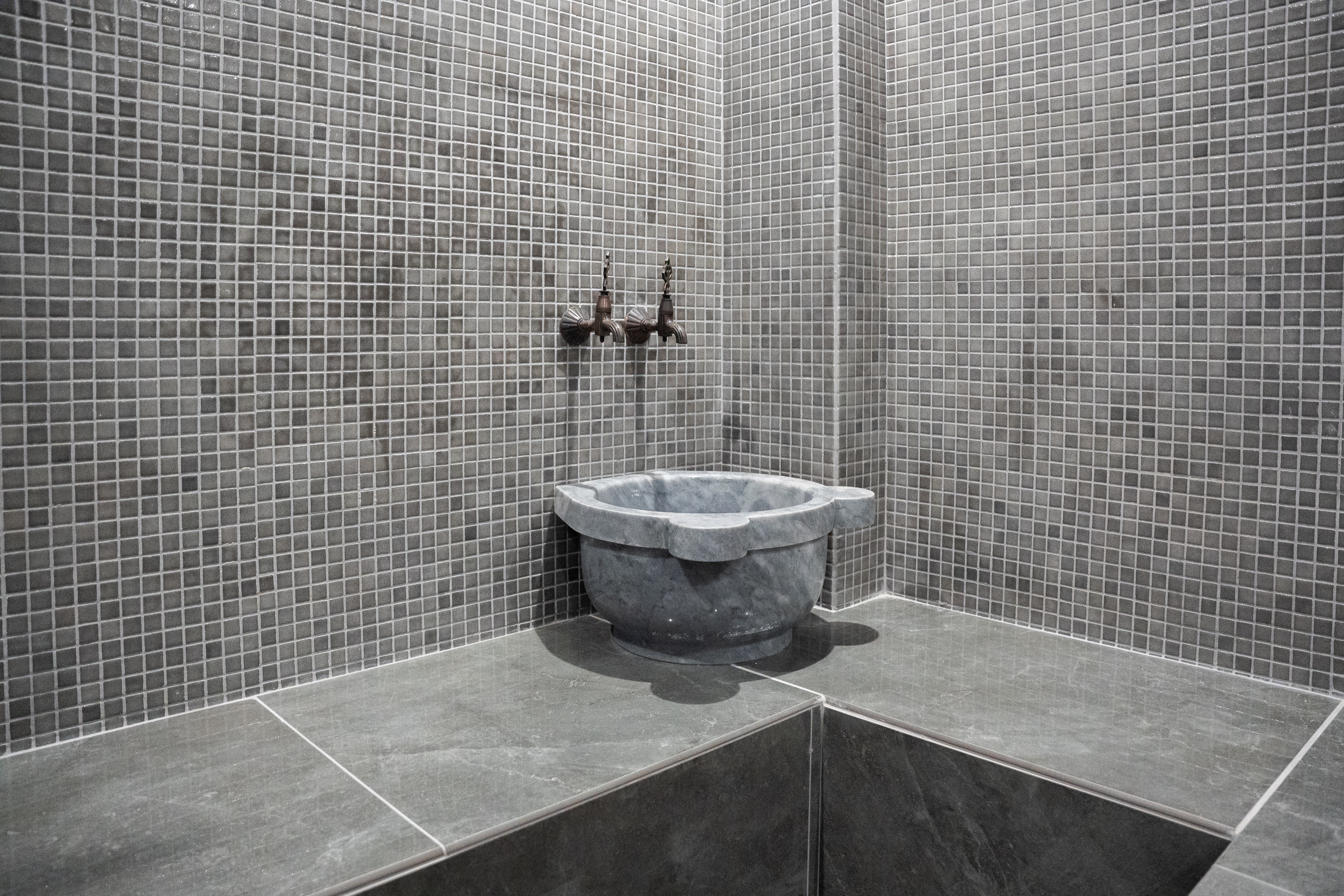 Hammam en mosaïque de marbre